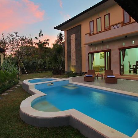 Villa Damai ジンバラン 部屋 写真